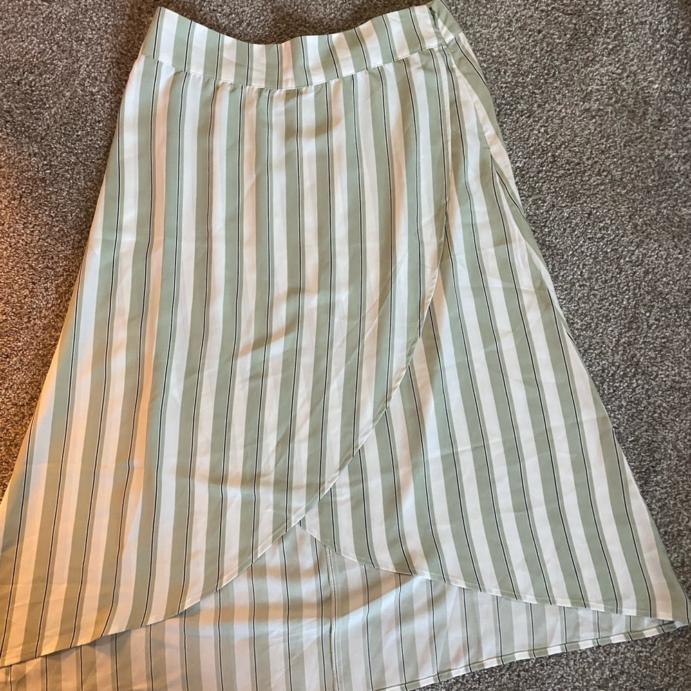 Loft Skirt